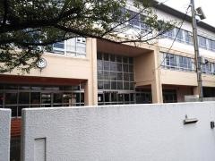 夢見ケ崎小学校
