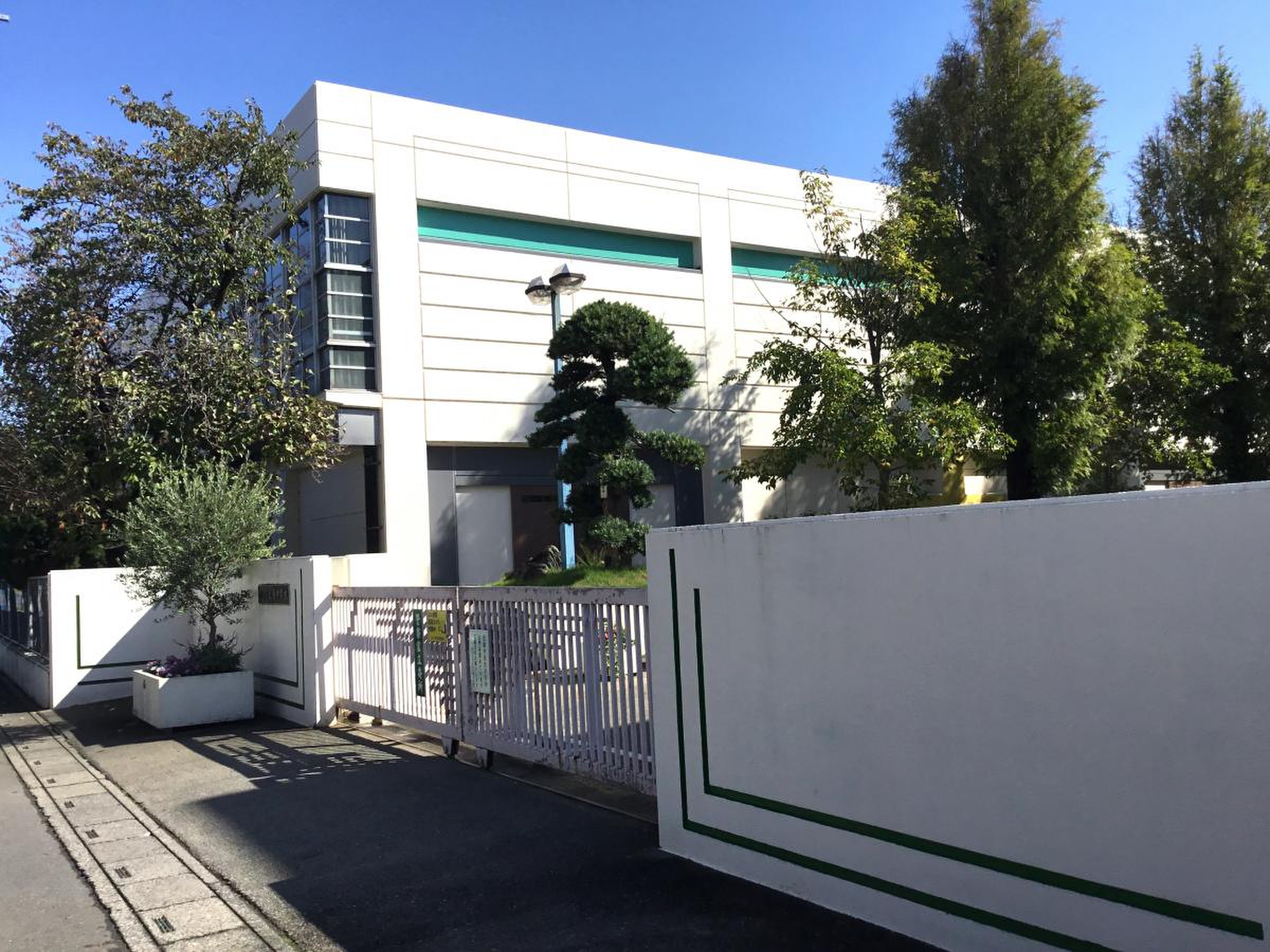 さいたま 市立 土屋 中学校