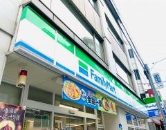 ファミリーマート　水道橋駅西口店