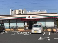 セブンイレブン　横浜奈良北団地前店