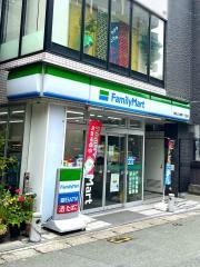 ファミリーマート　博多上川端町一丁目店