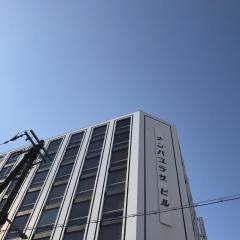 プラザ