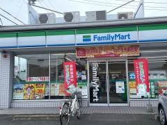 ファミリーマート　港明正一丁目店