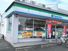 ファミリーマート　港明正一丁目店
