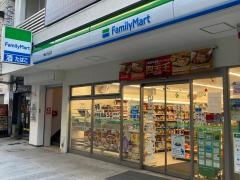 ファミリーマート　横浜元町店