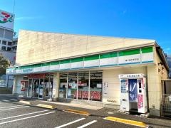 ファミリーマート　東久留米本町店