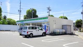 ファミリーマート　名西二丁目店