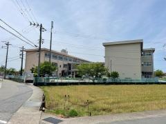 平岡南小学校