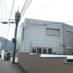 福岡美容専門学校北九州校
