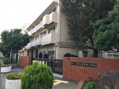 尾間木小学校
