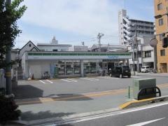 ファミリーマート　徳島仲之町店