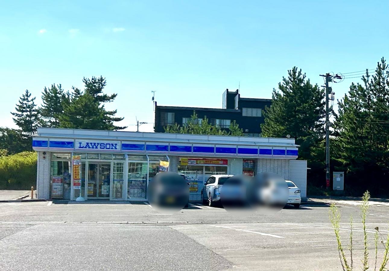 ローソン　本荘マリーナ店の外観