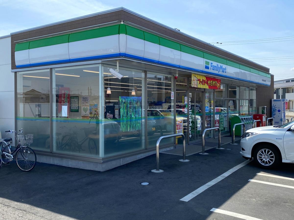 新しく綺麗な店舗
