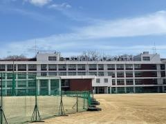 栄徳高等学校