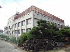 中高安小学校