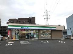 ファミリーマート　相模原西橋本店