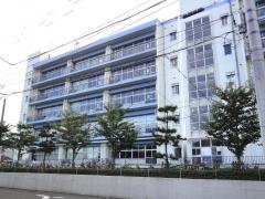 私立東京学館浦安中学校