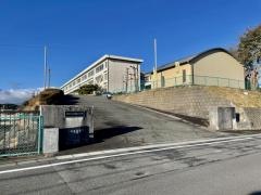 津市立東観中学校