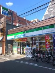 ファミリーマート　島之内二丁目店