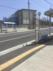 「豊町県営住宅前」バス停留所