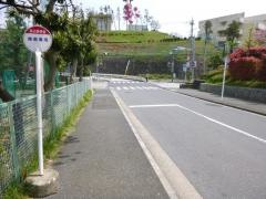 「浜小学校前」バス停留所