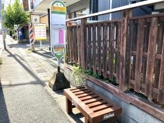 「諏訪神社入口」バス停留所