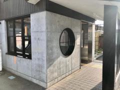 市川本町駅