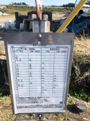 「米満」バス停留所