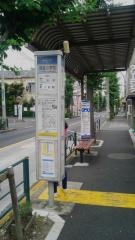 「鎌倉小学校」バス停留所