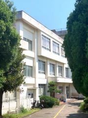 中里小学校