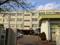高槻市立第七中学校