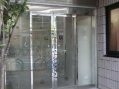 岡崎眼科診療所