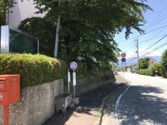 「境川スポーツ広場」バス停留所