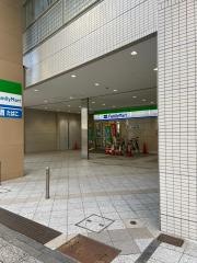 ファミリーマート　立川曙町一丁目店