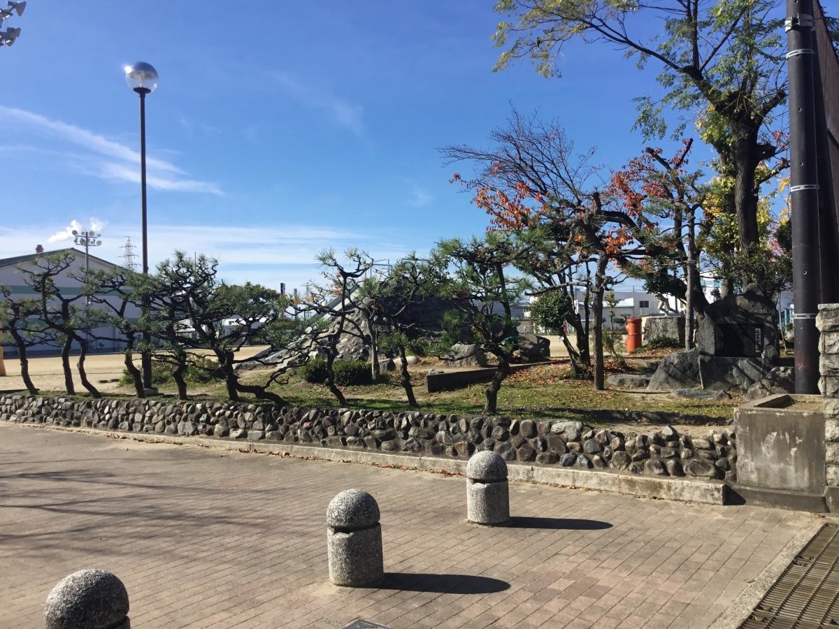 東山の下小学校