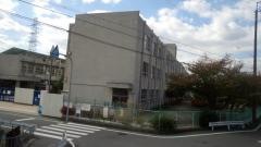 藤阪小学校