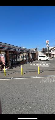 セブンイレブン　寝屋川点野3丁目店