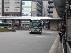 「京都駅前」バス停留所