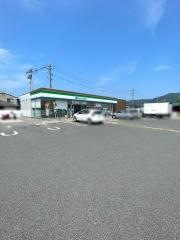 ファミリーマート　境港上道店
