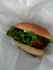 フレッシュネスバーガー　アリオ八尾店