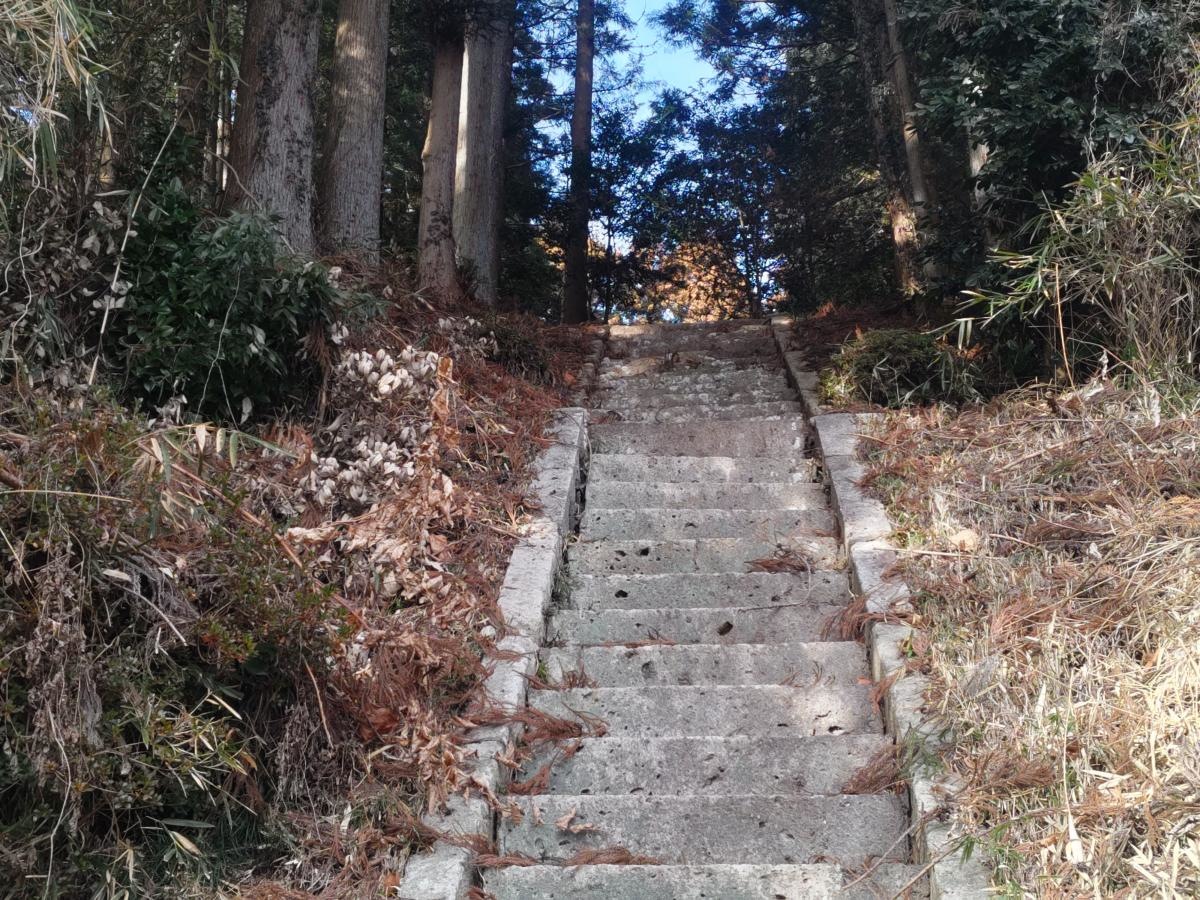 箒根神社