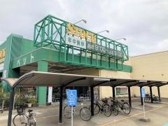 バザールタウン篠山ストック館
