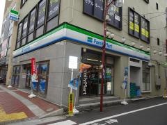 ファミリーマート　平塚紅谷町店