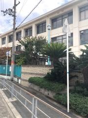 鶴見南小学校