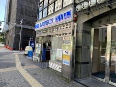 ローソン　品川駅港南口店