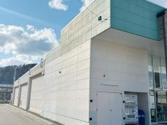 ベビー・子供用品バースデイ高山店