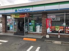 ファミリーマート　松前役場前店