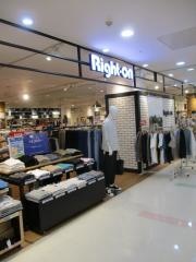ライトオン　岐阜マーゴ店