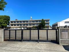 日岡小学校