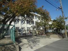 あやめ池小学校